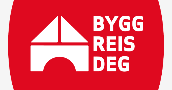 Logoen til Bygg Reis Deg, med en grafisk fremstilling av et hvitt hus/portal-ikon og teksten «BYGG REIS DEG» på rød bakgrunn.