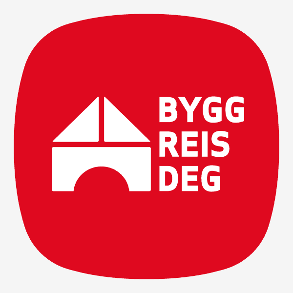 Logoen til Bygg Reis Deg, med en grafisk fremstilling av et hvitt hus/portal-ikon og teksten «BYGG REIS DEG» på rød bakgrunn.