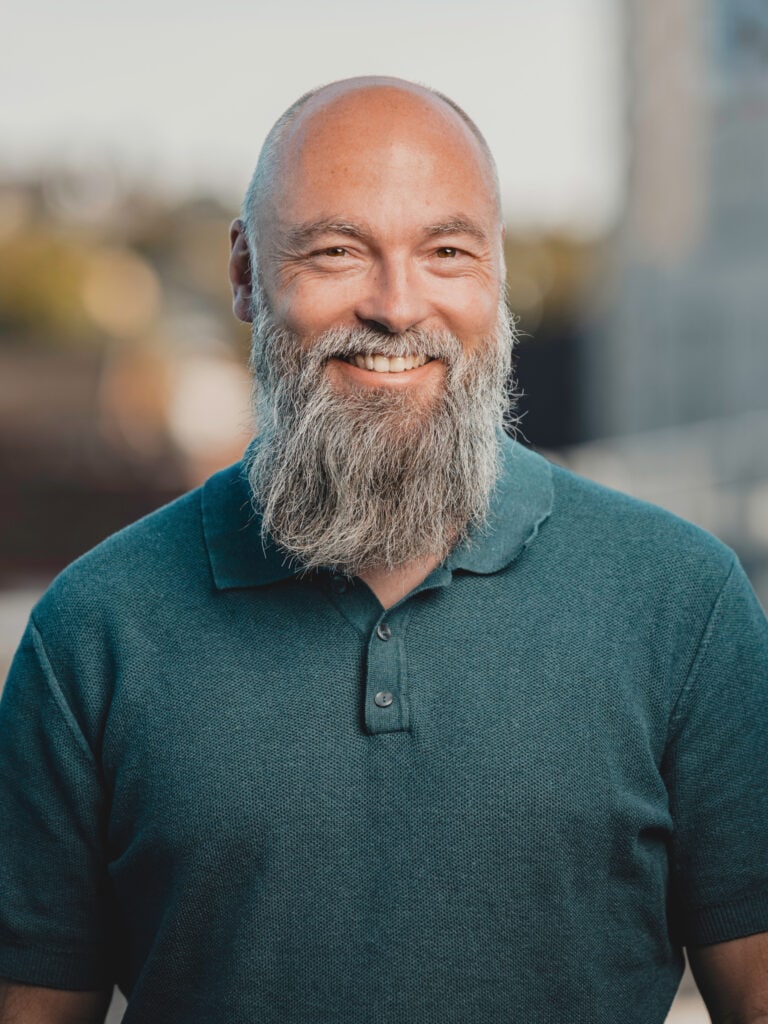 Raymond Bakken